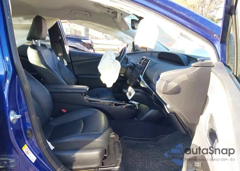 2017 Toyota Prius Four Touring из США, поврежденный, VIN JTDKARFU4H3536383